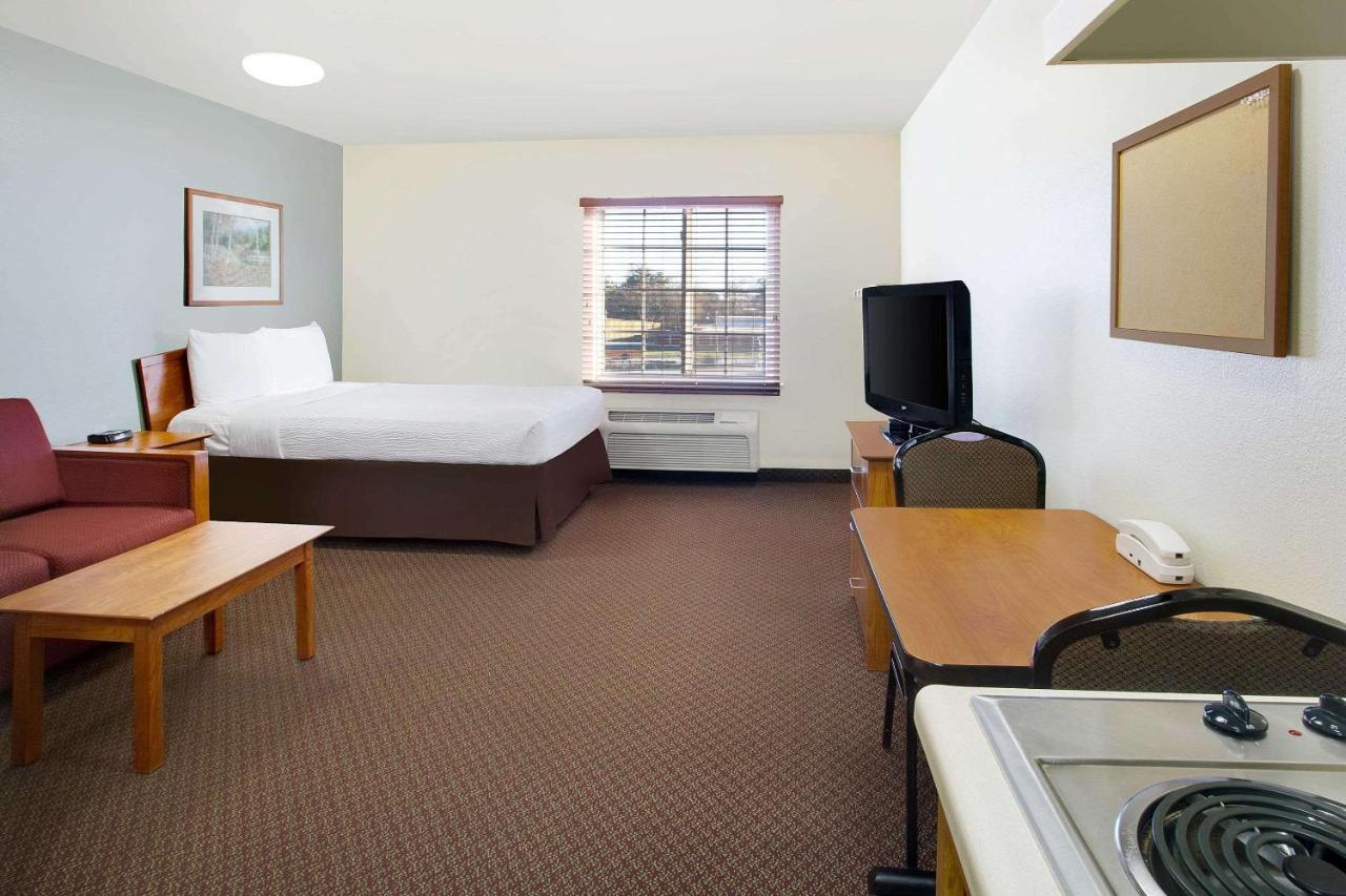 Woodspring Suites Baton Rouge East I-12 Extérieur photo